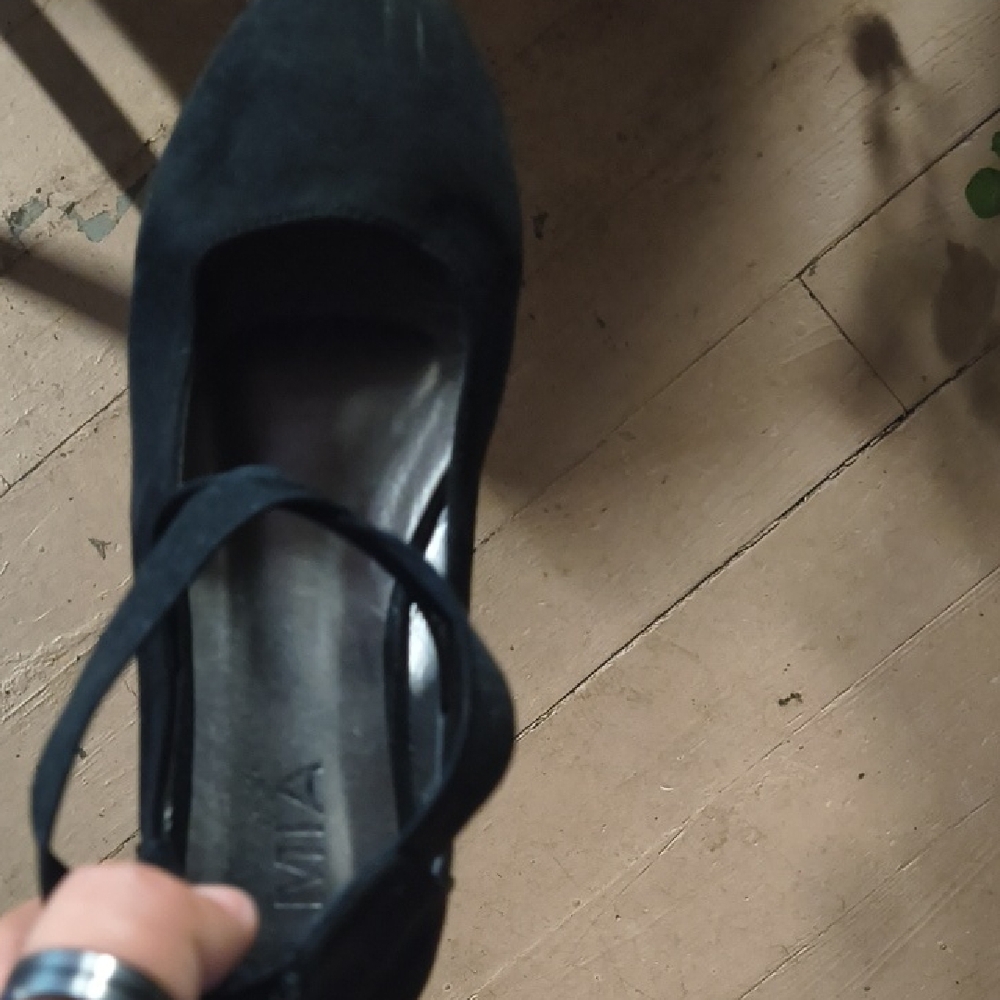 MIA Kids Black Flats with Strap